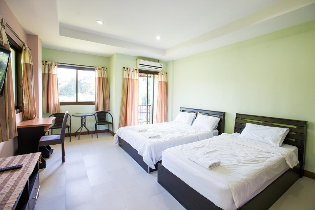 Banlanna Hotel Lampang Pokoj fotografie